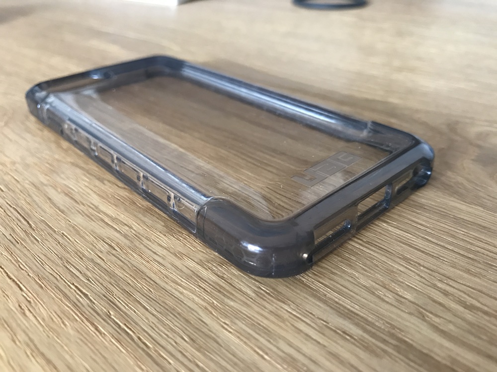 UAG Plyo Series Iphone Case